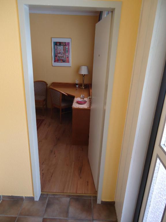 Hotel Ottersleben Magdeburgo Quarto foto